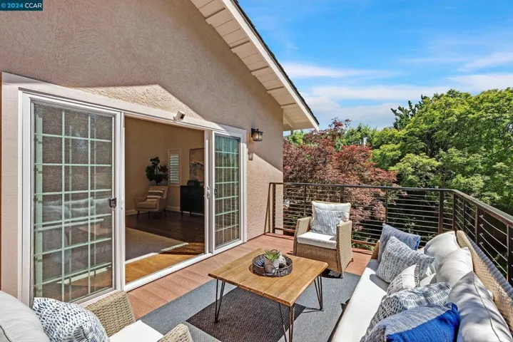179 Town And Country Dr, Danville, California 94526