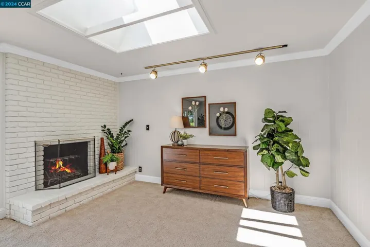 179 Town And Country Dr, Danville, California 94526