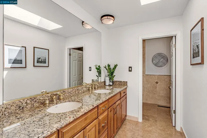 179 Town And Country Dr, Danville, California 94526