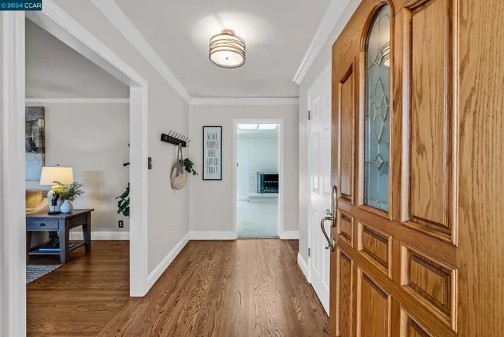 179 Town And Country Dr, Danville, California 94526