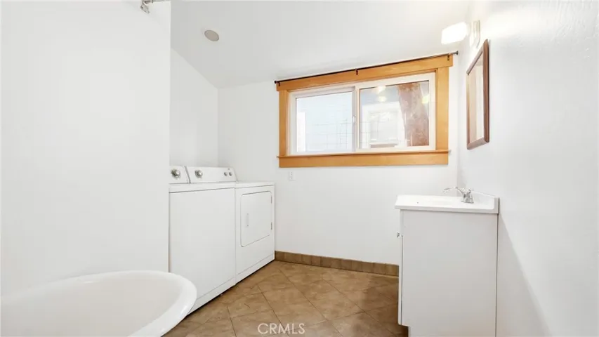 137 W 19th St, Chico, California 95928