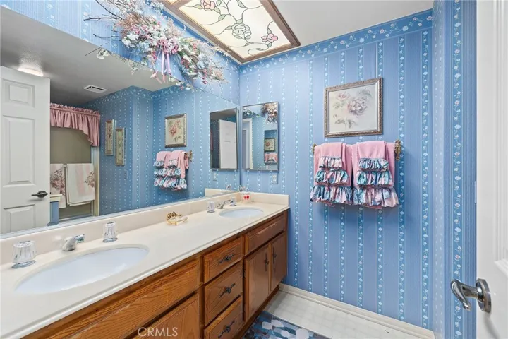 20425 Via Sonador, Yorba Linda, California 92886