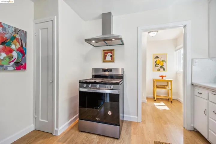 707 Smith Ave, Pinole, California 94564
