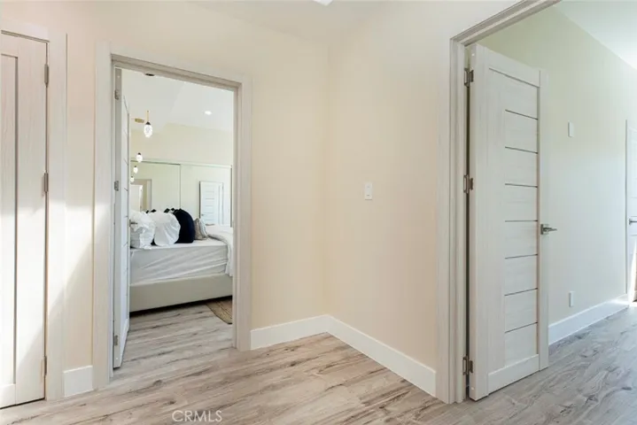 2018 W Kenneth Road, Glendale, California 91201
