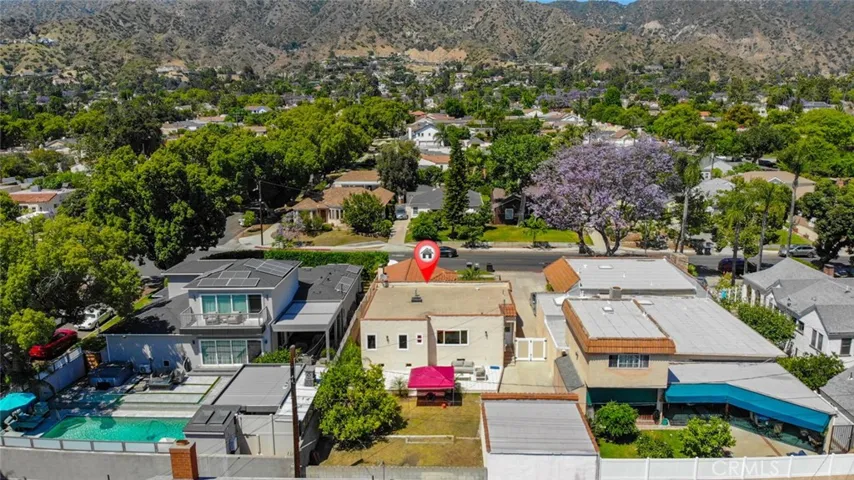 2018 W Kenneth Road, Glendale, California 91201