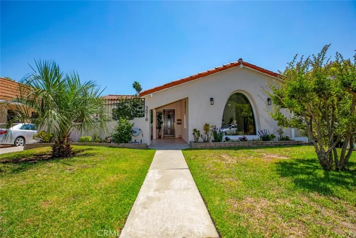 2018 W Kenneth Road, Glendale, California 91201