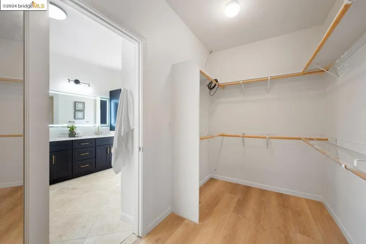 5015 Hollowglen Court, Antioch, California 94531