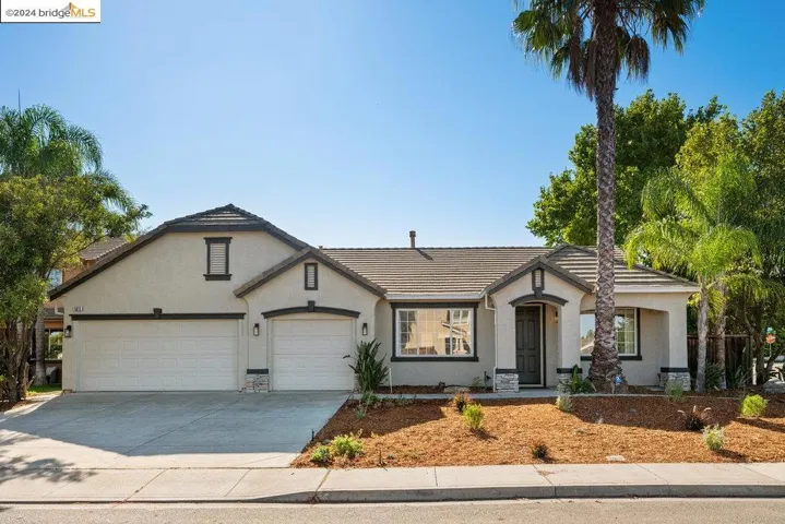 5015 Hollowglen Court, Antioch, California 94531