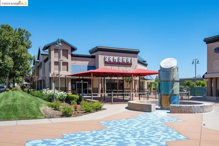 5015 Hollowglen Court, Antioch, California 94531