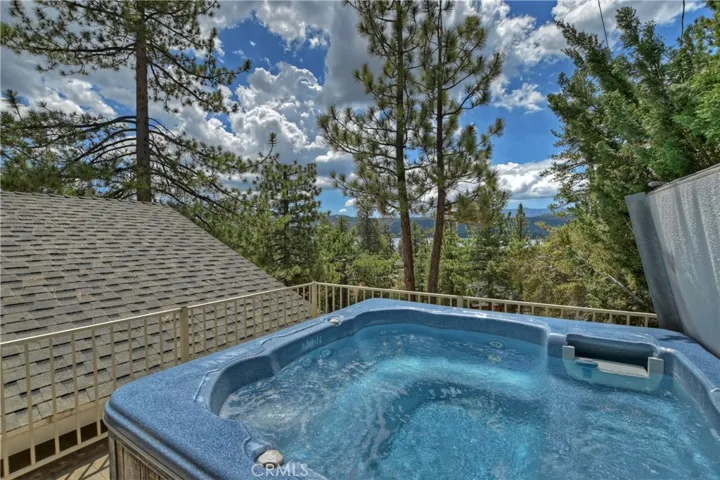 39326 Garden Place, Fawnskin, California 92333