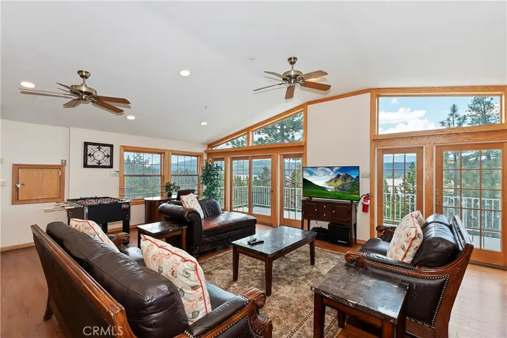 39326 Garden Place, Fawnskin, California 92333