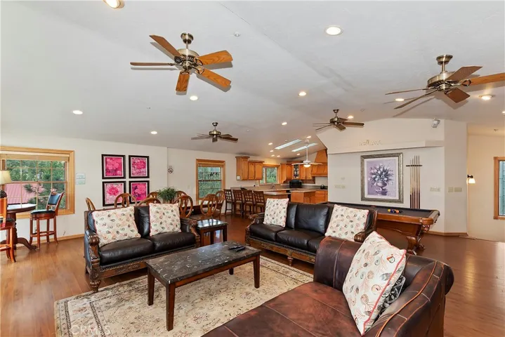 39326 Garden Place, Fawnskin, California 92333