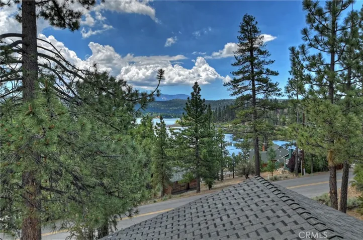 39326 Garden Place, Fawnskin, California 92333