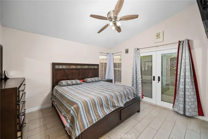 5200 Melbourne Place, Riverside, California 92508