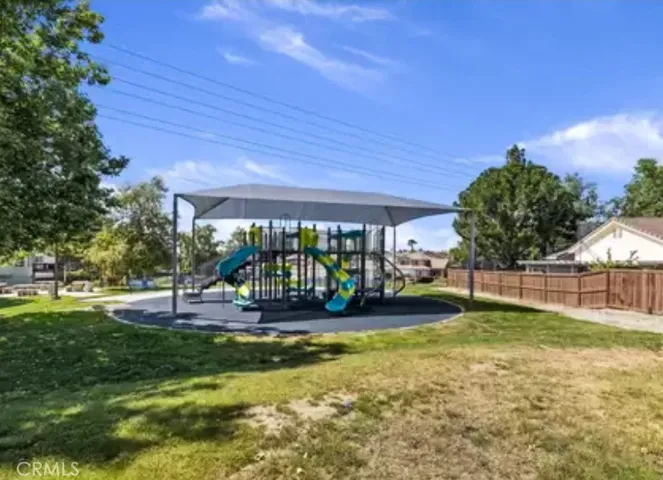 5200 Melbourne Place, Riverside, California 92508