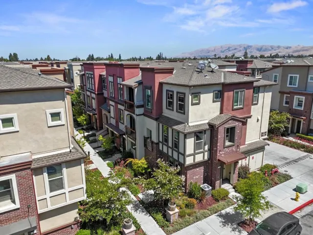1013 Onofrio Lane 6, San Jose, California 95131