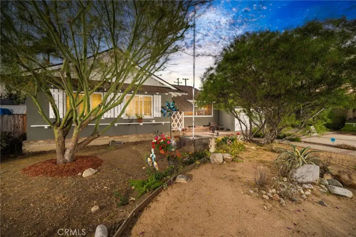 464 Cinderella Drive, Claremont, California 91711