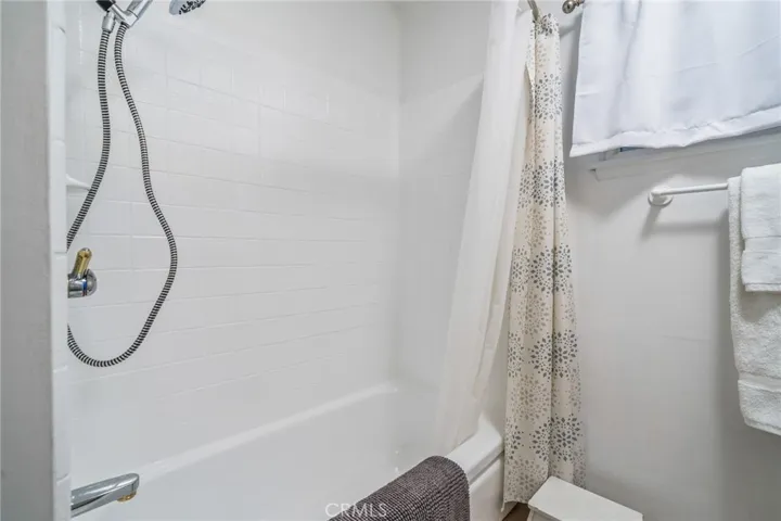 464 Cinderella Drive, Claremont, California 91711
