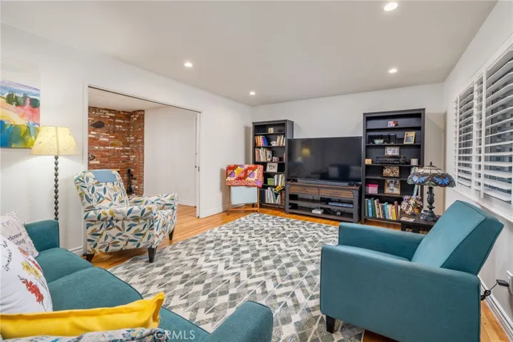 464 Cinderella Drive, Claremont, California 91711