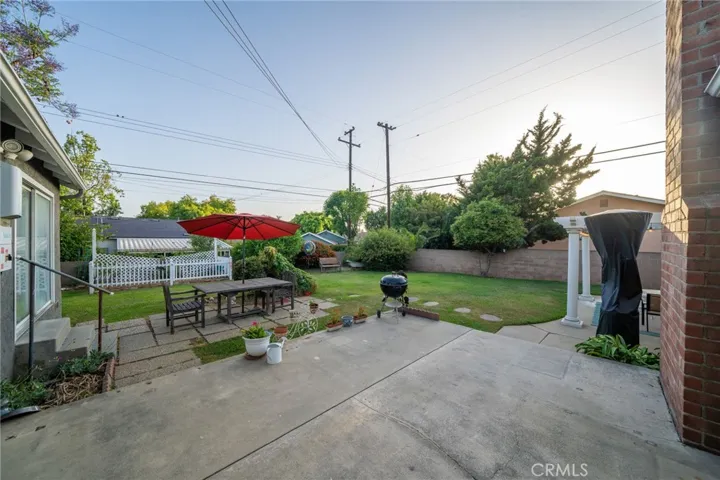 464 Cinderella Drive, Claremont, California 91711