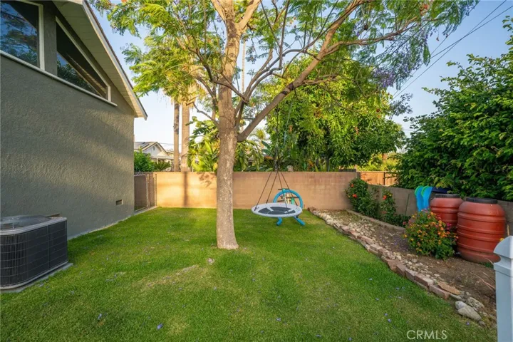 464 Cinderella Drive, Claremont, California 91711
