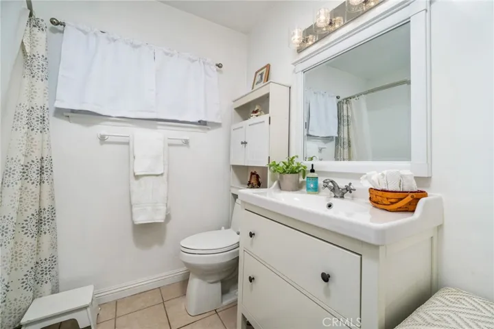 464 Cinderella Drive, Claremont, California 91711