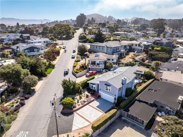 710 Ridgeway Street, Morro Bay, California 93442