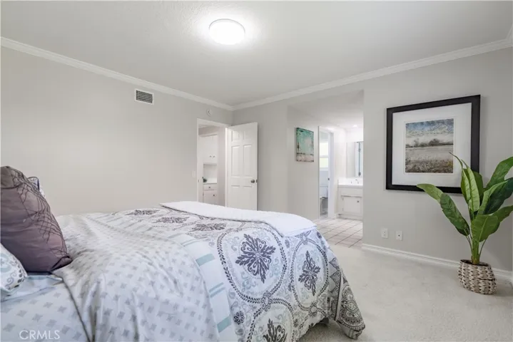 18842 Los Leones Street, Fountain Valley, California 92708