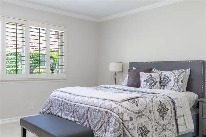 18842 Los Leones Street, Fountain Valley, California 92708