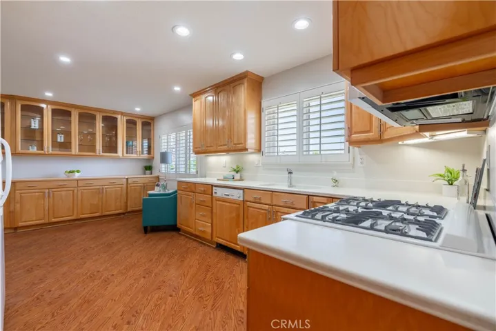 18842 Los Leones Street, Fountain Valley, California 92708