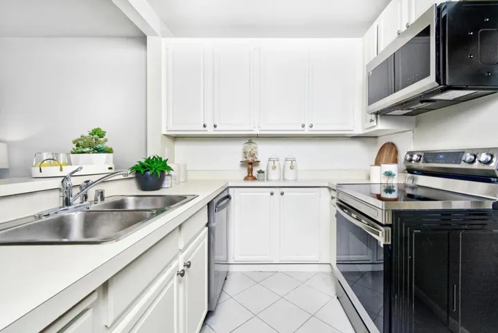 316 N El Camino Real 220, San Mateo, California 94401