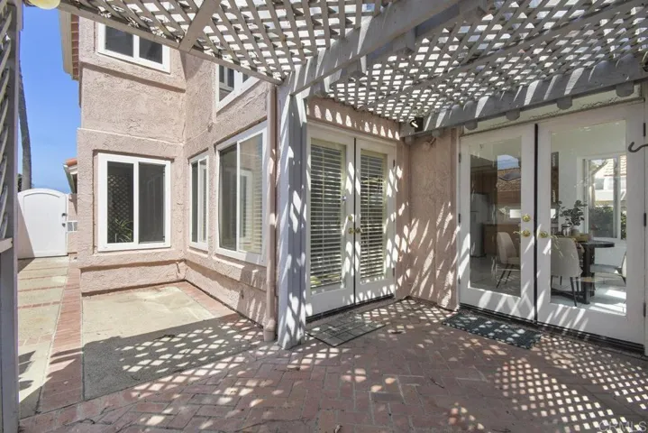 65 Delaport Way, Coronado, California 92118