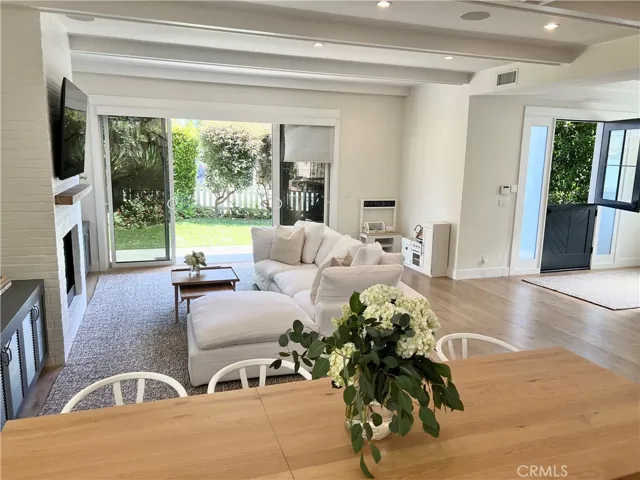 512 25th Street, Hermosa Beach, California 90254