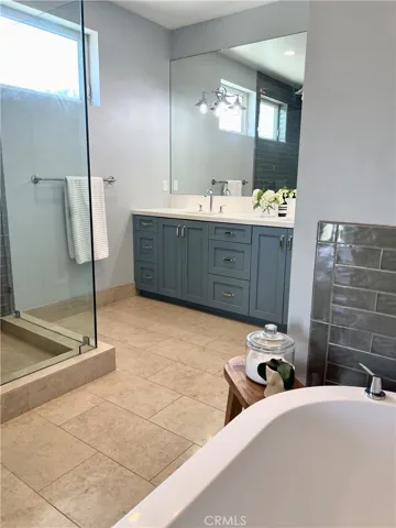 512 25th Street, Hermosa Beach, California 90254
