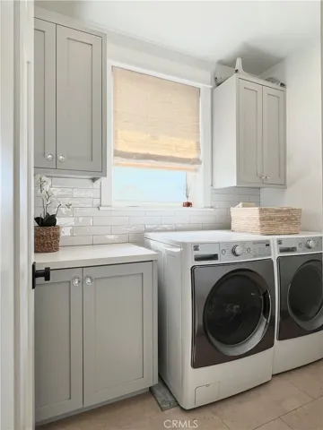 512 25th Street, Hermosa Beach, California 90254