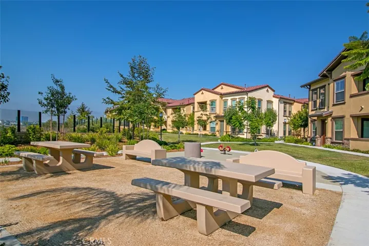 6645 Canopy Ridge Lane 24, San Diego, California 92121