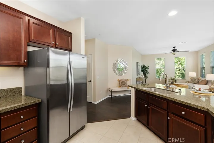 6645 Canopy Ridge Lane 24, San Diego, California 92121