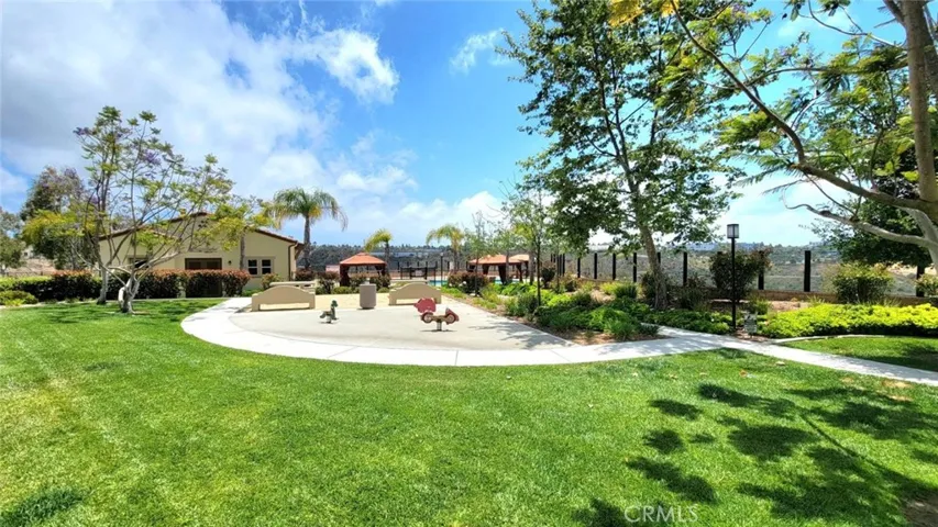 6645 Canopy Ridge Lane 24, San Diego, California 92121