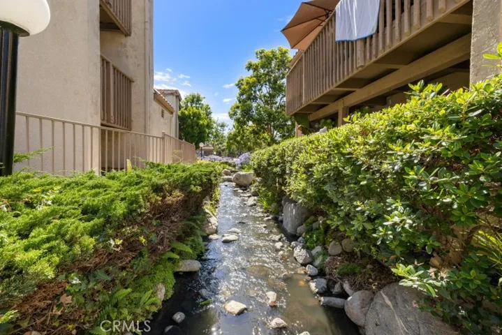 16551 Grunion 14, Huntington Beach, California 92649