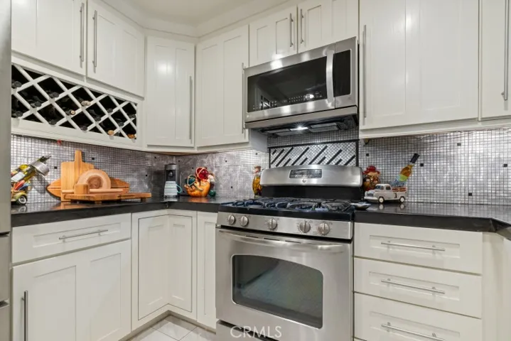 16551 Grunion 14, Huntington Beach, California 92649