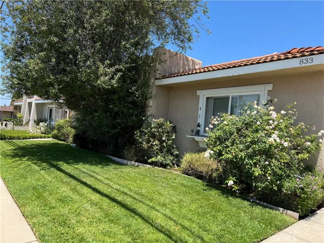 833 E La Veta Ave, Orange, California 92866