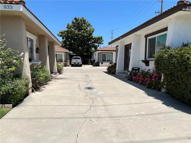 833 E La Veta Ave, Orange, California 92866