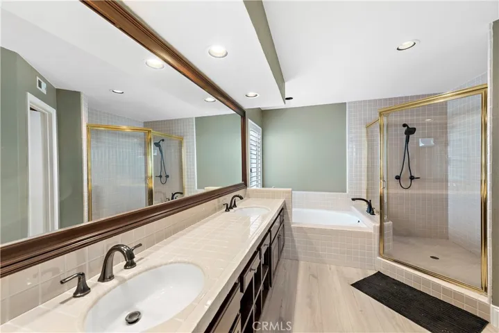 27 Somerset, Rancho Santa Margarita, California 92679