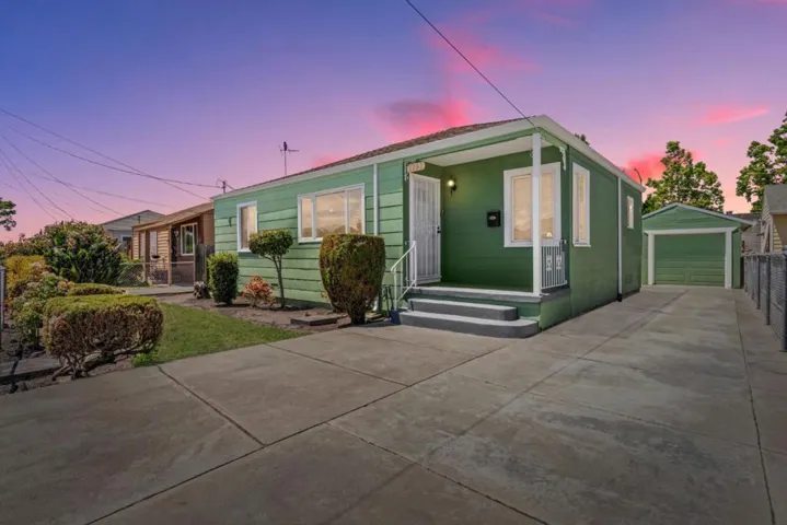 1397 Marybelle Avenue, San Leandro, California 94577