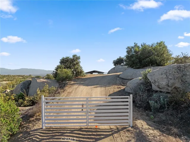 43455 Osage Road, Hemet, California 92544