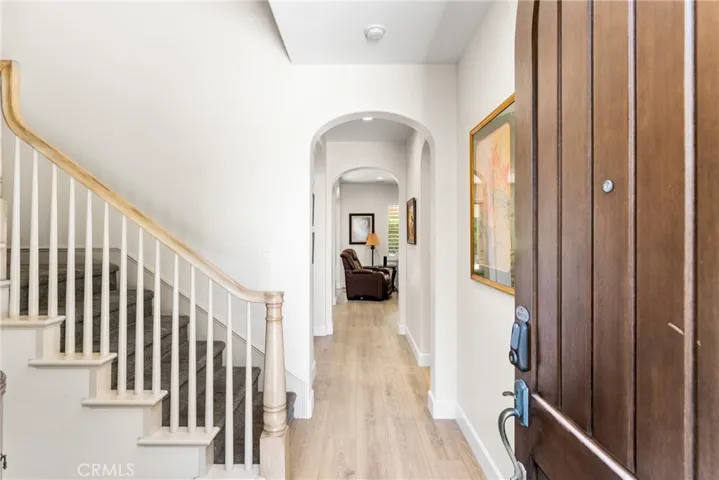 arched transitions throughout