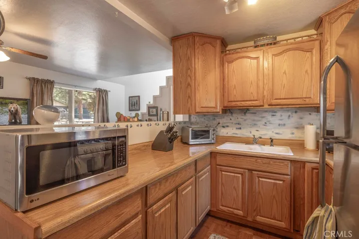 2057 6th Lane, Big Bear City, California 92314