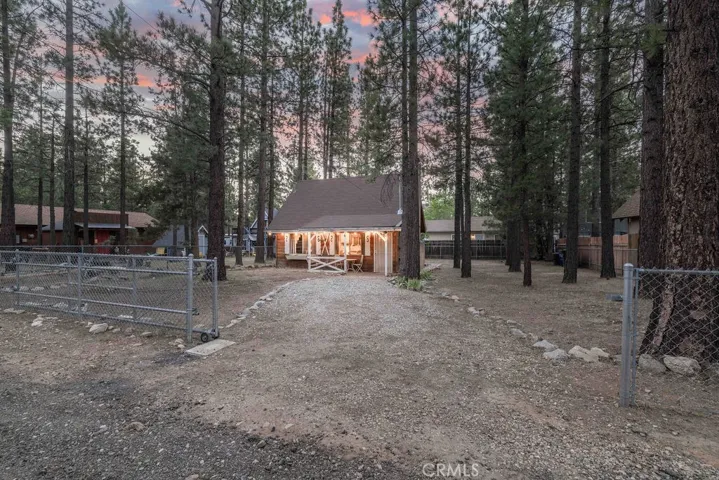 2057 6th Lane, Big Bear City, California 92314