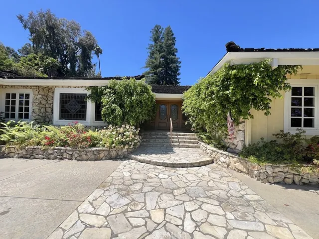 19750 Wells Drive, Woodland Hills, California 91364