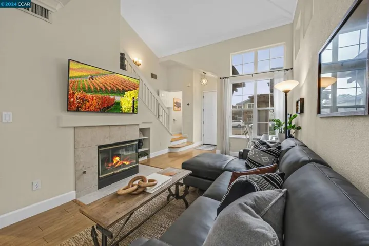 1045 River Rock Ln, Danville, California 94526